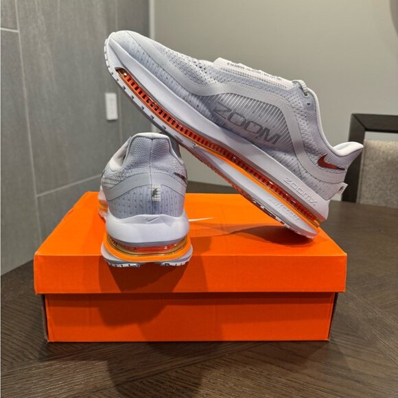 Nike Pegasus Premium - Picture 2 of 5